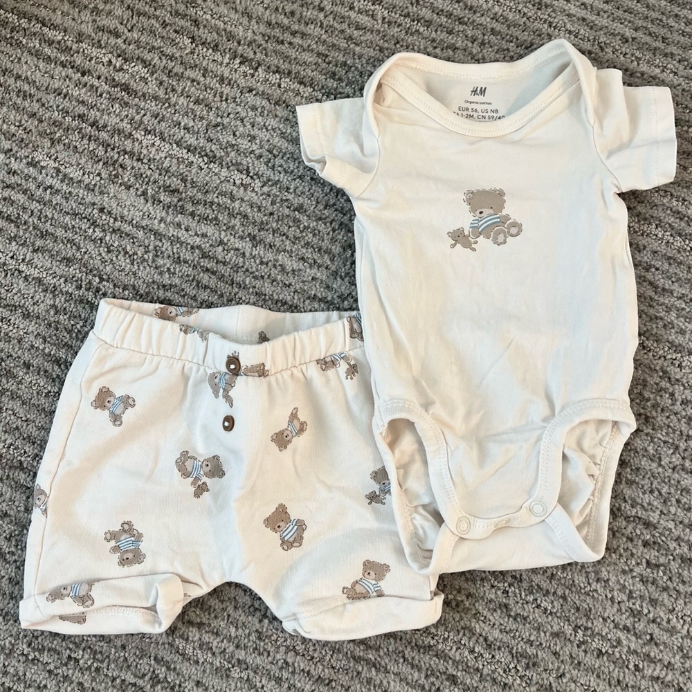 H&M Cream and Brown Teddy Bear Matching Set